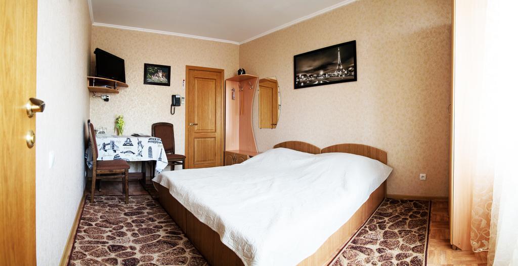 Vvp Club Hotel Tiraspol Quarto foto